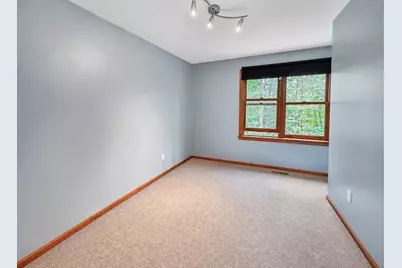 31 Woodside Circle, Sturbridge, MA 01566 - Photo 12