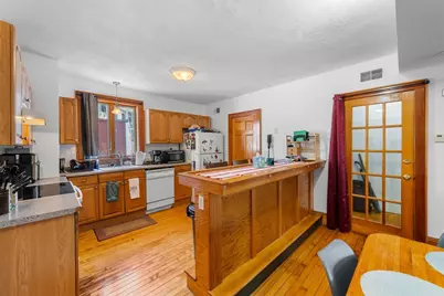 14-16-18 Friend St, Amesbury, MA 01913 - Photo 34