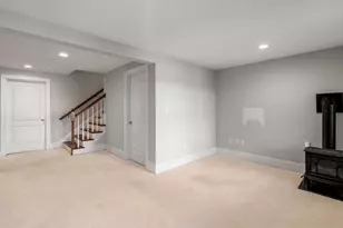 10 Shore Rd, Plymouth, MA 02360 - Photo 18