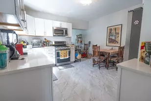 131 Summer, Somerville, MA 02143 - Photo 4
