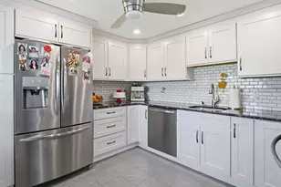 175 Willard, Lowell, MA 01850 - Photo 10