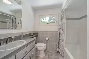 755 Main St, Hanover, MA 02339 - Photo 16