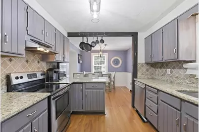 7 Monmouth Avenue, Worcester, MA 01606 - Photo 12