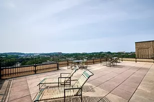 1731 Beacon, Brookline, MA 02445 - Photo 20