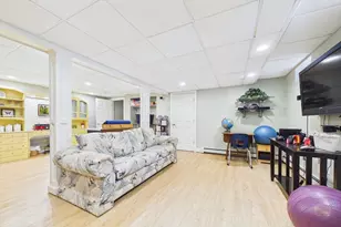 119 Hathaway St, Wareham, MA 02571 - Photo 24