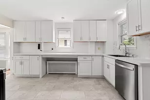 5 Morrill Pl, Lynn, MA 01902 - Photo 4