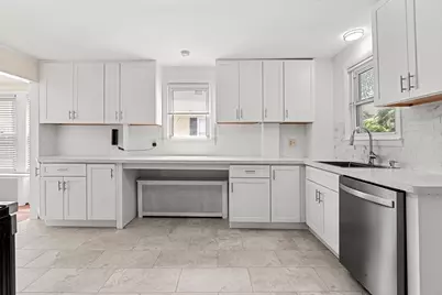 5 Morrill Place, Lynn, MA 01902 - Photo 4