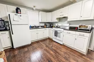 123 Willow St, Cambridge, MA 02141 - Photo 1
