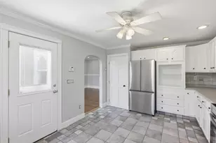 501 Pine St, Fall River, MA 02720 - Photo 8