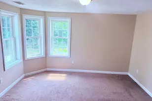 74 Sophia Dr, Worcester, MA 01607 - Photo 8