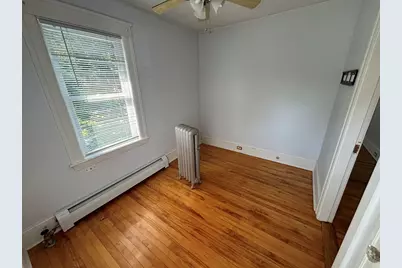 466 Chandler St, Worcester, MA 01602 - Photo 10