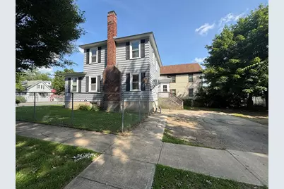 466 Chandler St, Worcester, MA 01602 - Photo 16
