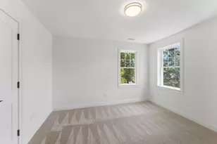 36 Colonial Rd, Webster, MA 01570 - Photo 22