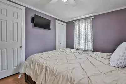 27 Magnolia St, Saugus, MA 01906 - Photo 22
