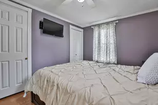 27 Magnolia St, Saugus, MA 01906 - Photo 22