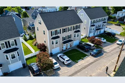 82 Franklin St #82, Haverhill, MA 01830 - Photo 2