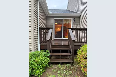 127 Caspian Way #0, Fitchburg, MA 01420 - Photo 4