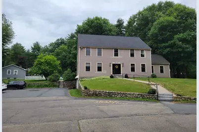 781 Main St #4, Northbridge, MA 01588 - Photo 1