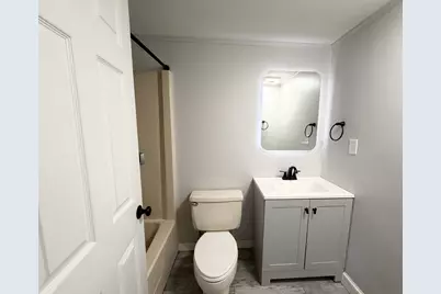 70 Temple St #1, Springfield, MA 01105 - Photo 8