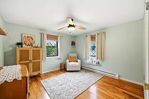 887 North St, Agawam, MA 01030 - Photo 8
