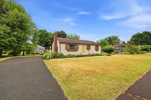 887 North St, Agawam, MA 01030 - Photo 26