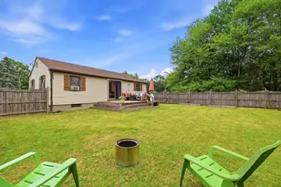 887 North St, Agawam, MA 01030 - Photo 20