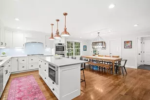 10 Kirkland Cir, Wellesley, MA 02481 - Photo 4
