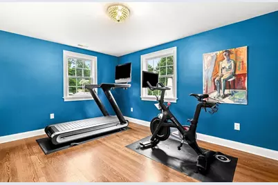 10 Kirkland Circle, Wellesley, MA 02481 - Photo 22