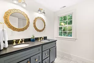 10 Kirkland Cir, Wellesley, MA 02481 - Photo 20