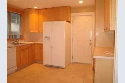 15 Banks #1, Belmont, MA 02478 - Photo 2