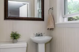 62 Washington Ave, Natick, MA 01760 - Photo 12
