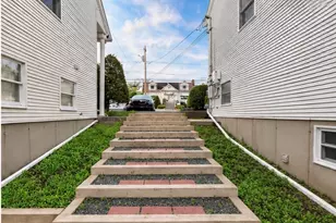 460 Malden, Revere, MA 02151 - Photo 26