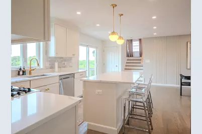 20 Gedney Dr, Peabody, MA 01960 - Photo 8