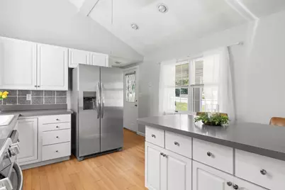 865 Salem St, Groveland, MA 01834 - Photo 6