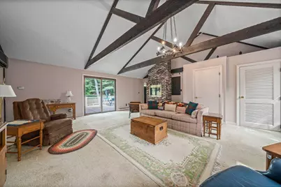 37 Michele Ln, Braintree, MA 02184 - Photo 4