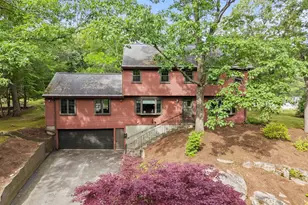 37 Michele Ln, Braintree, MA 02184 - Photo 2