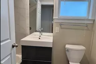 739 Somerville Ave, Somerville, MA 02134 - Photo 24