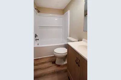 31 Crawford Cir, Springfield, MA 01108 - Photo 18