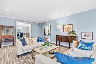 10 Colgate Rd, Wellesley, MA 02482 - Photo 2