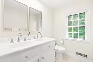 10 Colgate Rd, Wellesley, MA 02482 - Photo 18