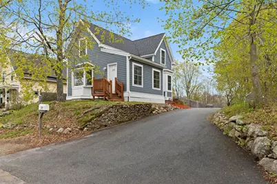 229 Highland St, Hamilton, MA 01982 - Photo 2