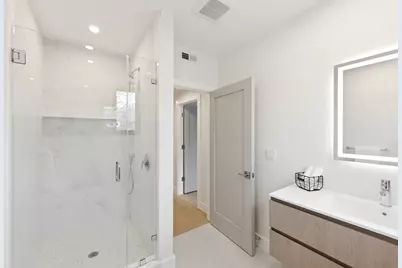 209 Tudor Street #2, Boston, MA 02127 - Photo 18