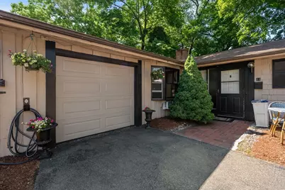 11 Ruth Dr, Framingham, MA 01701 - Photo 4