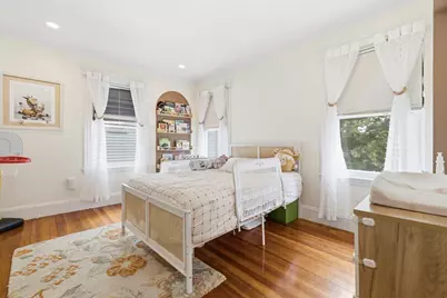 9 Westmore Rd, Boston, MA 02126 - Photo 14
