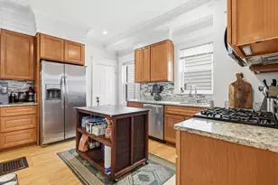 9 Westmore Rd, Boston, MA 02126 - Photo 8