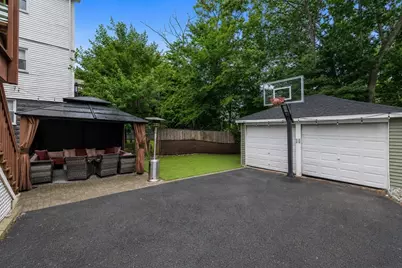 9 Westmore Rd, Boston, MA 02126 - Photo 28