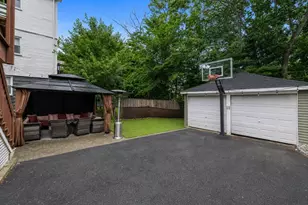 9 Westmore Rd, Boston, MA 02126 - Photo 28