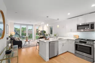 7 Beech St, Cambridge, MA 02140 - Photo 6