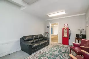 248 Laconia St, Springfield, MA 01129 - Photo 16