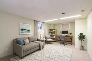 248 Laconia St, Springfield, MA 01129 - Photo 4